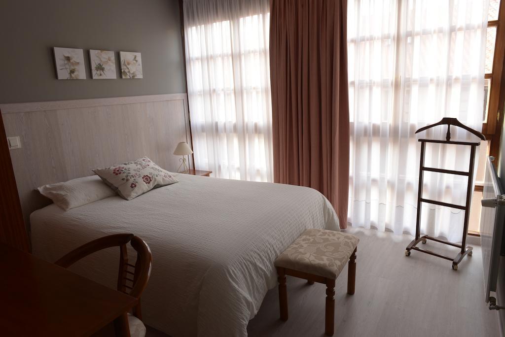 Hotel Rural En Escalante Las Solanas חדר תמונה