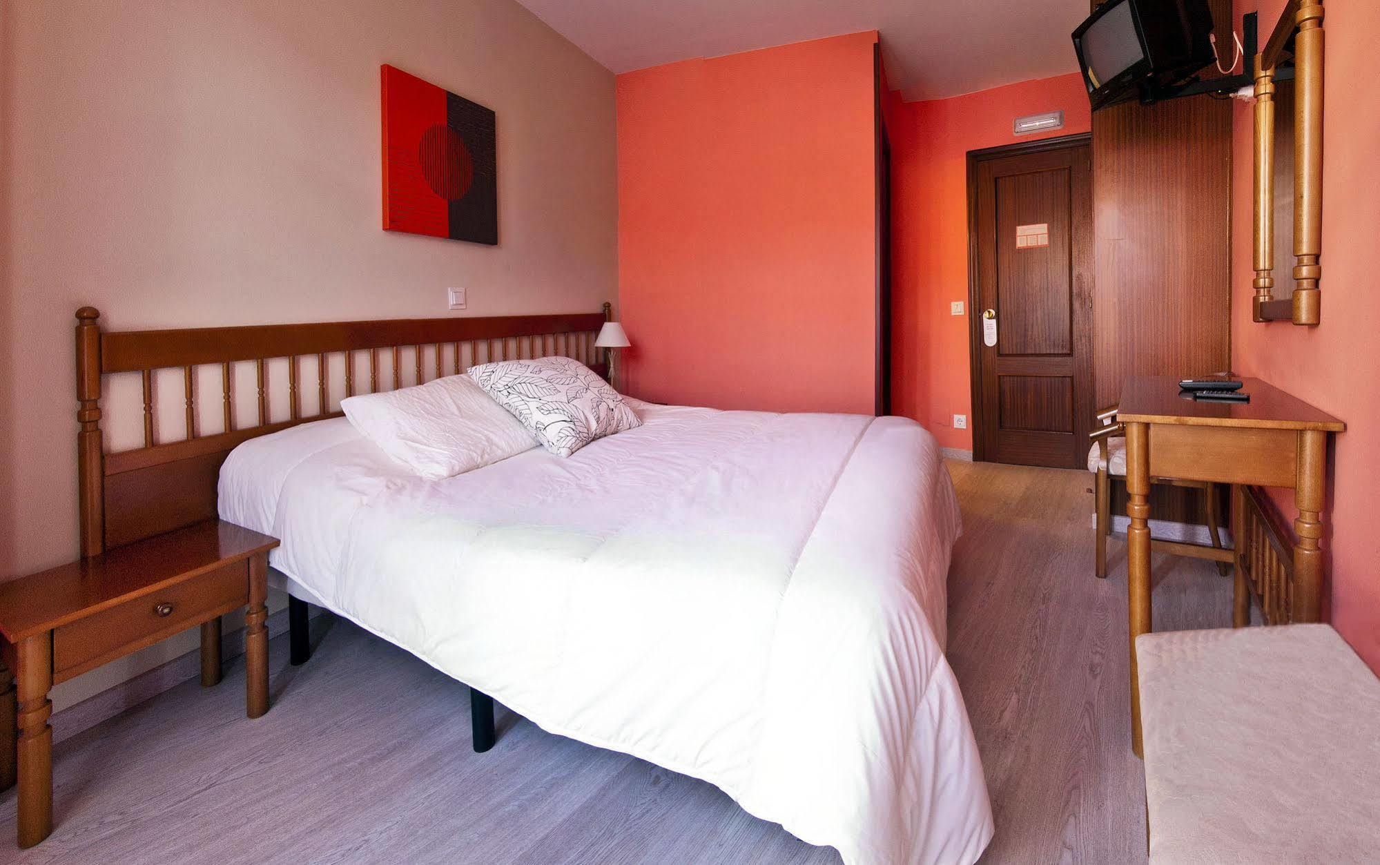 Hotel Rural En Escalante Las Solanas מראה חיצוני תמונה